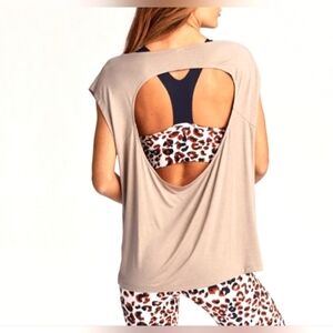 NWOT | Varley | Women's Open Back Kerry Tee | 100% Pima Cotton | Black | Medium